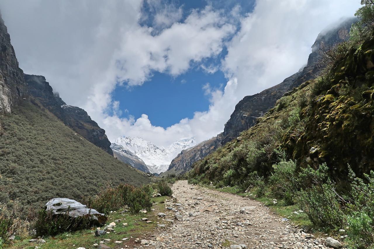 The Lazy Dog Inn A Mountain Lodge Huaraz  Exterior photo