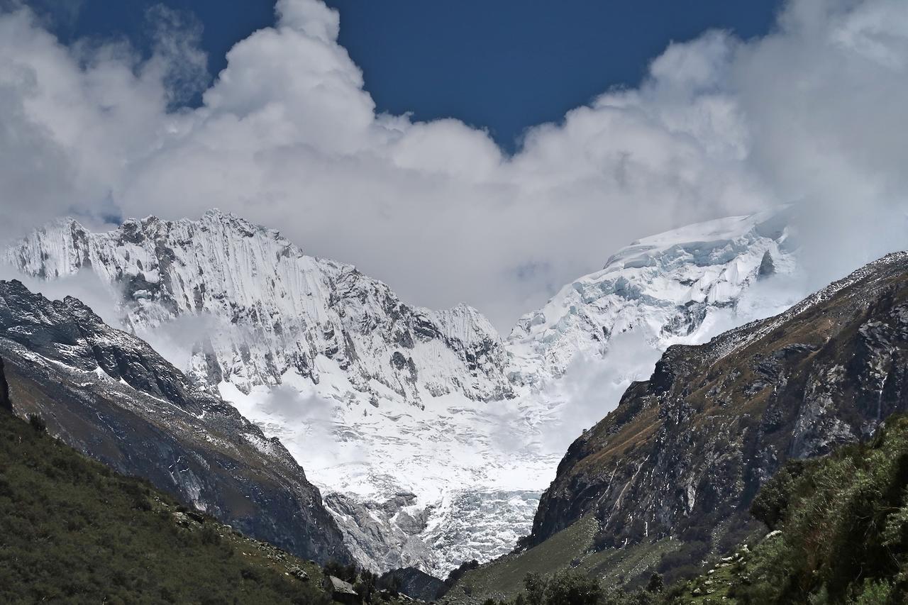 The Lazy Dog Inn A Mountain Lodge Huaraz  Exterior photo