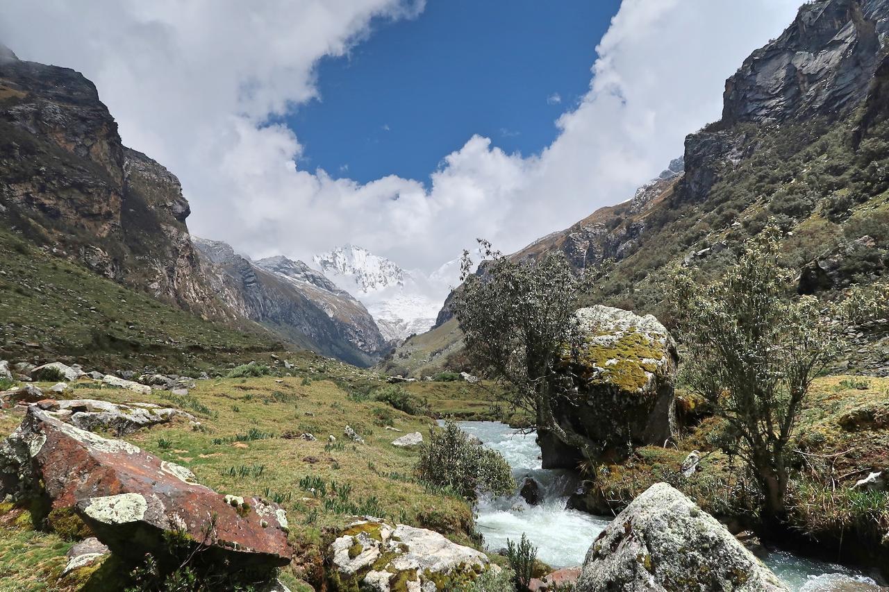 The Lazy Dog Inn A Mountain Lodge Huaraz  Exterior photo