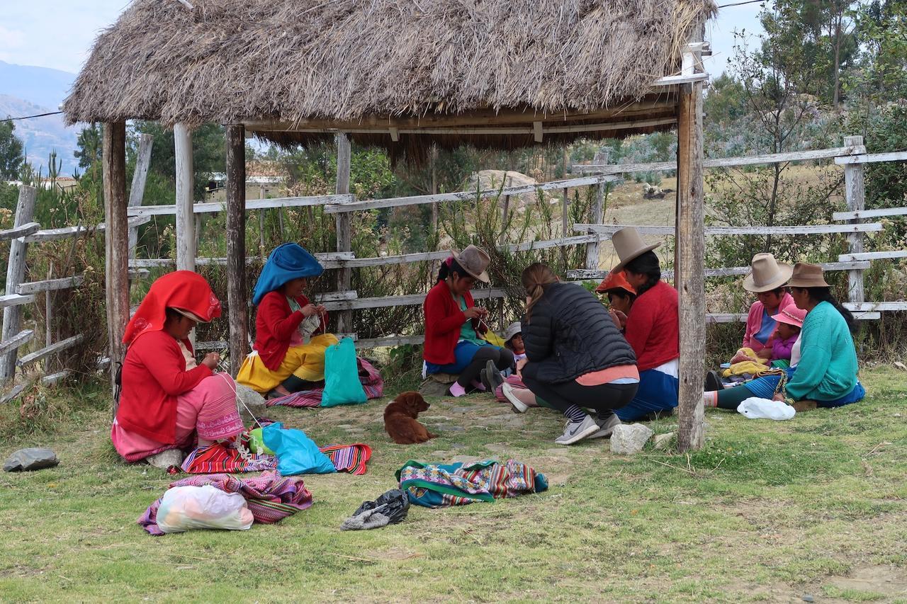 The Lazy Dog Inn A Mountain Lodge Huaraz  Exterior photo